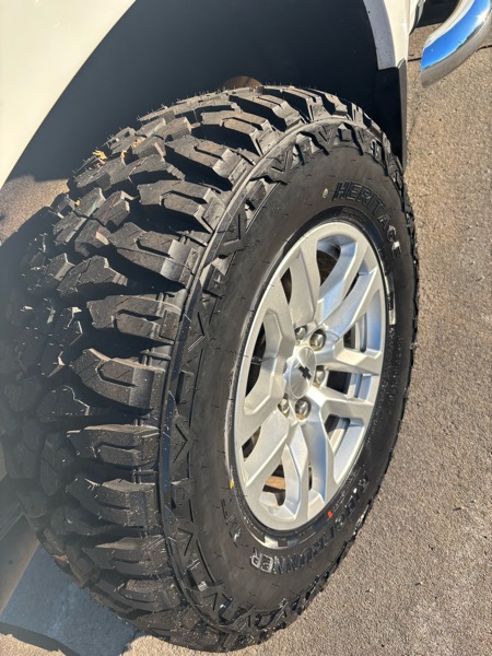 Chevrolet Silverado 1500 4WD Crew Cab 147" RST 2020