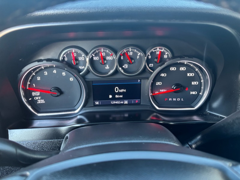 Chevrolet Silverado 1500 4WD Crew Cab 147" RST 2020