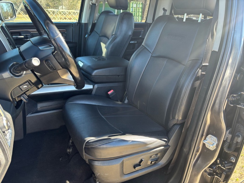 RAM 1500 Laramie Crew Cab SWB 4WD 2018