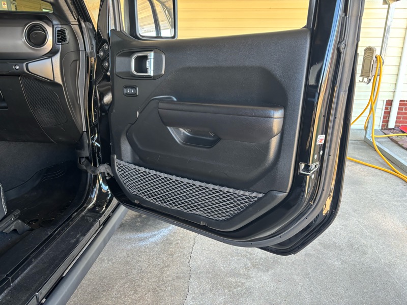 Jeep Gladiator Sport 2021