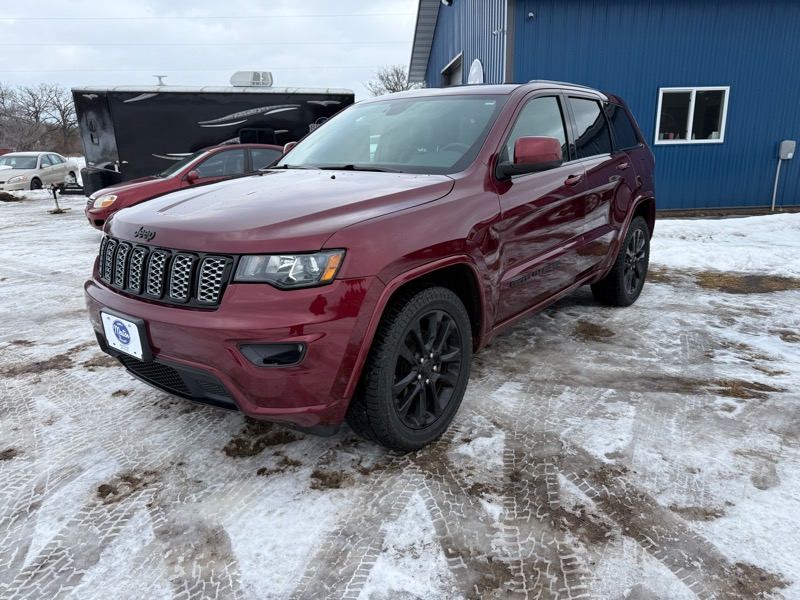 2017 Jeep Grand Cherokee Laredo 4WD