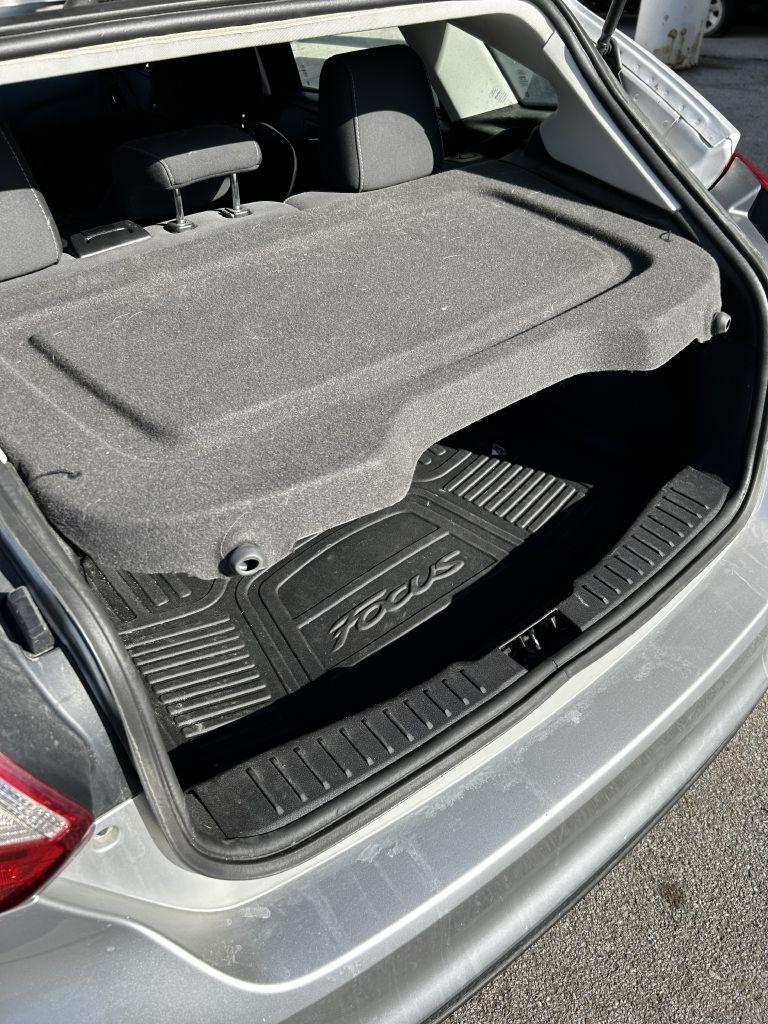 Ford Focus SE Sedan 2015