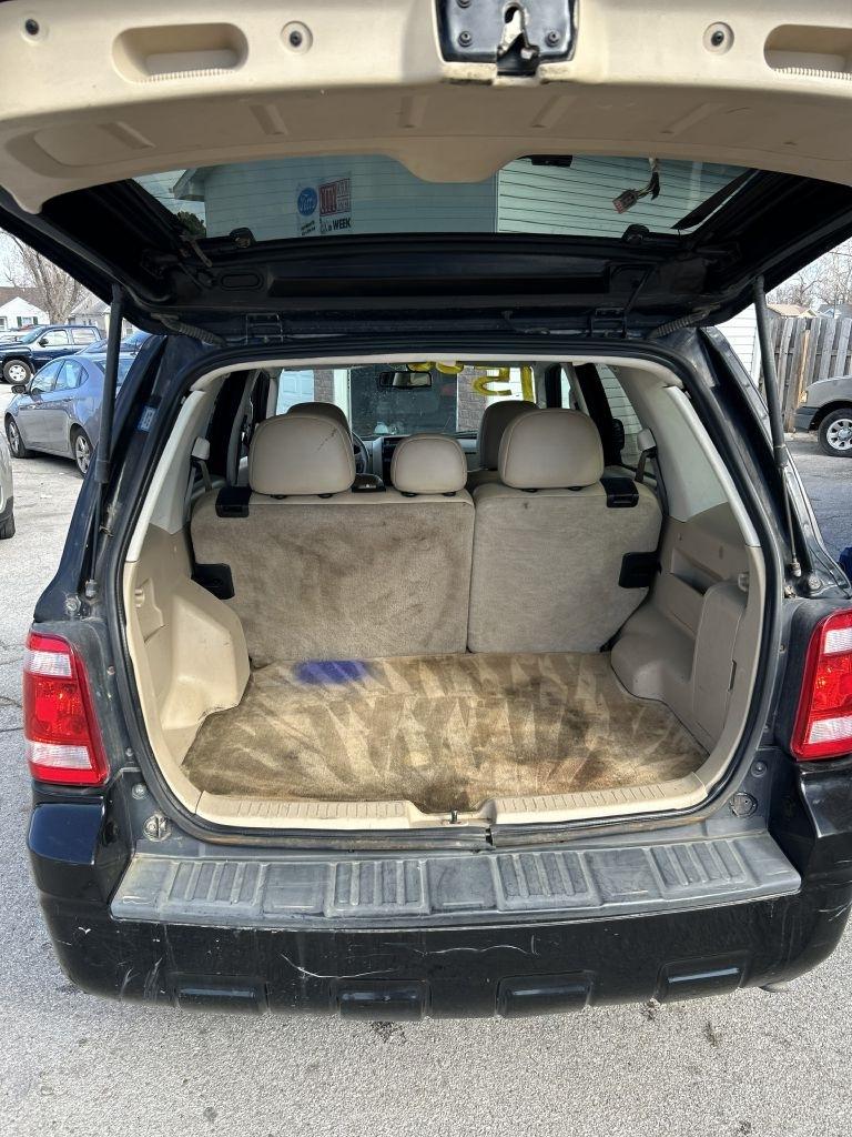 Ford Escape Limited FWD 2010