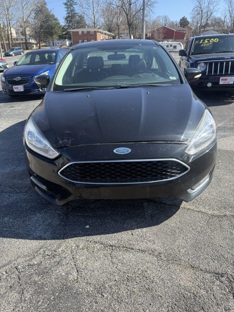 Ford Focus Titanium Sedan 2015