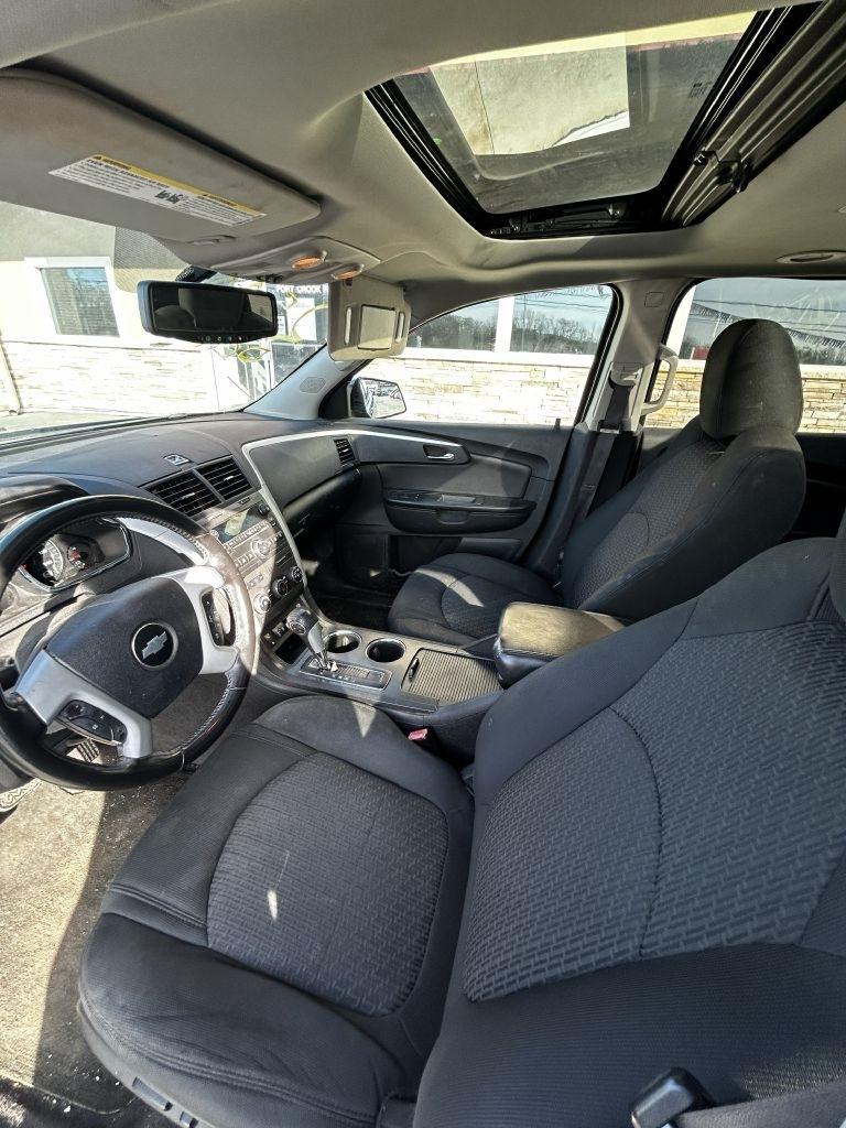 Chevrolet Traverse LT AWD 2012