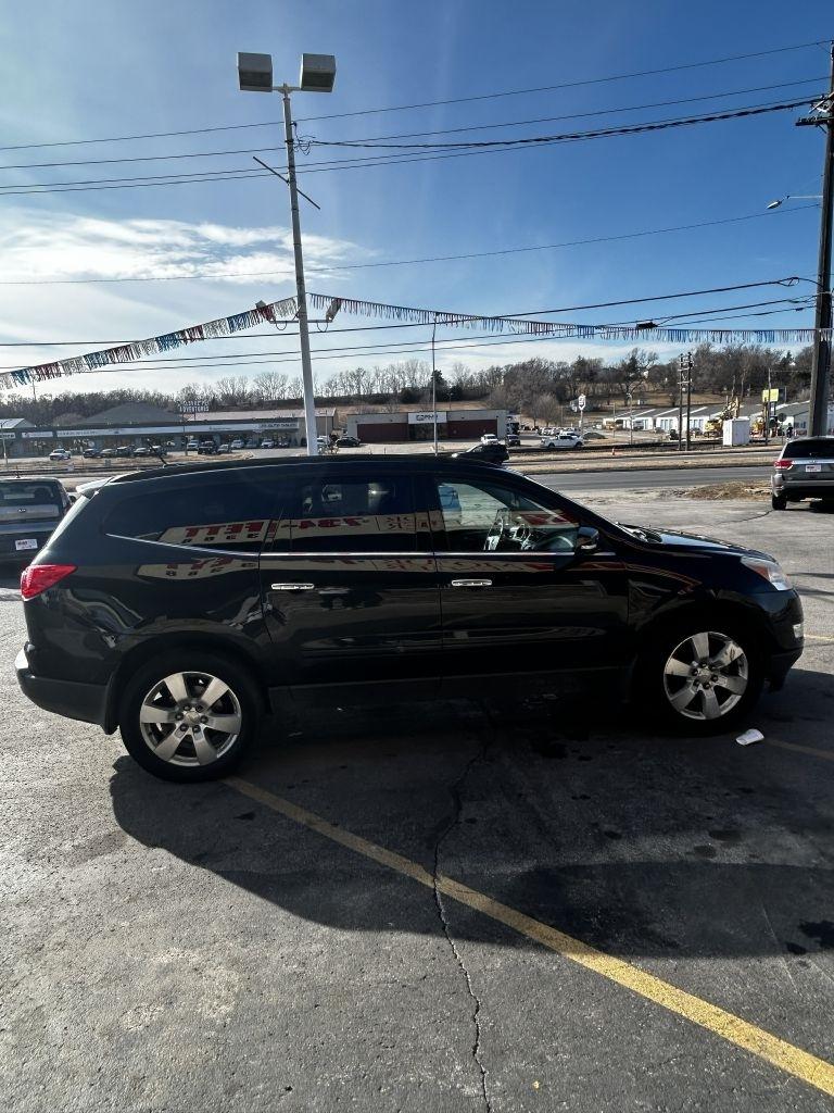 Chevrolet Traverse LT AWD 2012