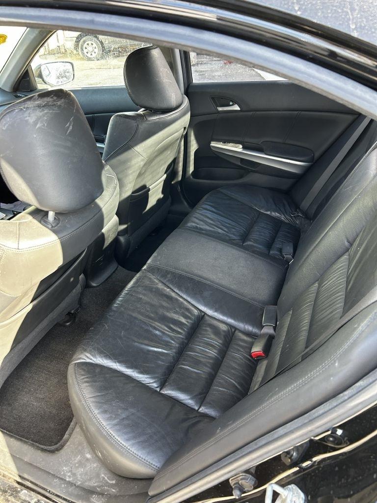 Honda Accord EX-L V-6 Sedan AT 2009