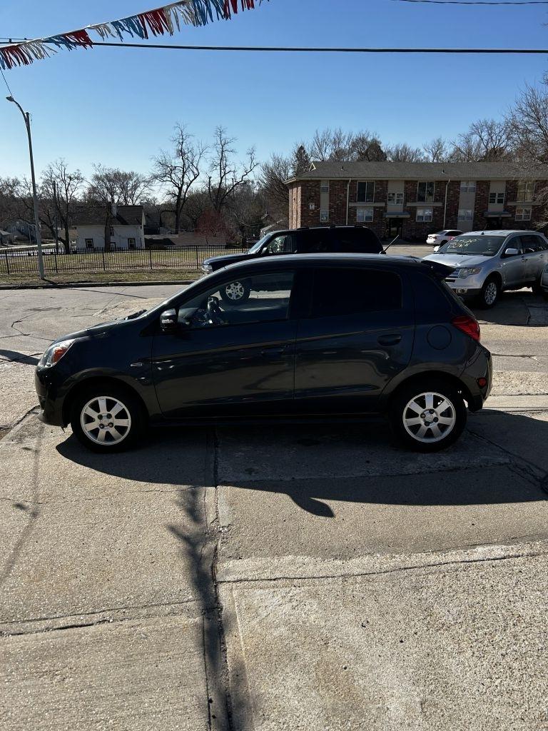 Mitsubishi Mirage DE 2015