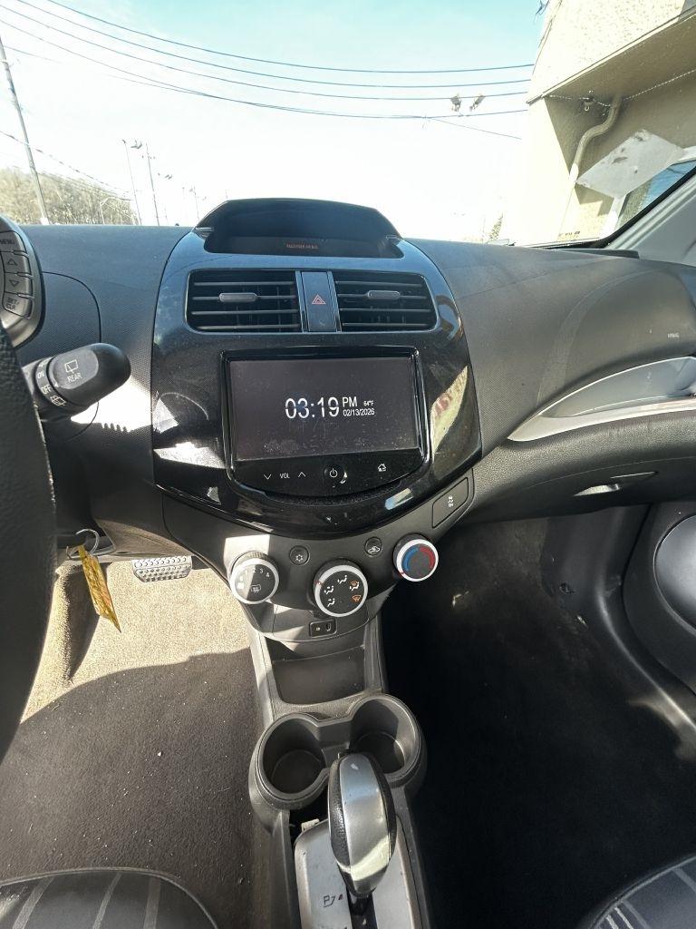 Chevrolet Spark 1LT CVT 2015