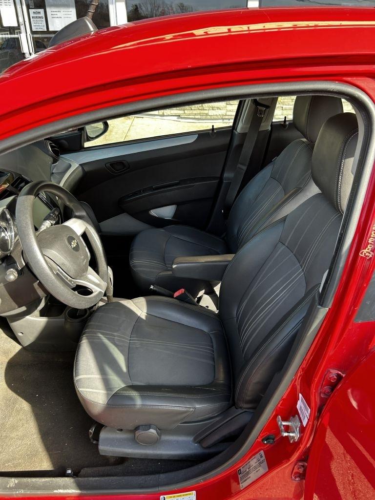 Chevrolet Spark 1LT CVT 2015