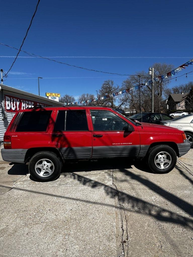 1997 Jeep Grand Cherokee Laredo 4WD