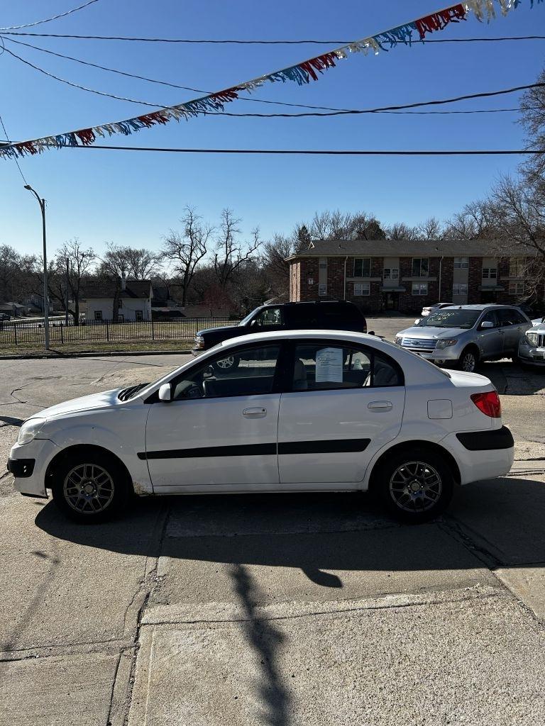 2007 Kia Rio Base