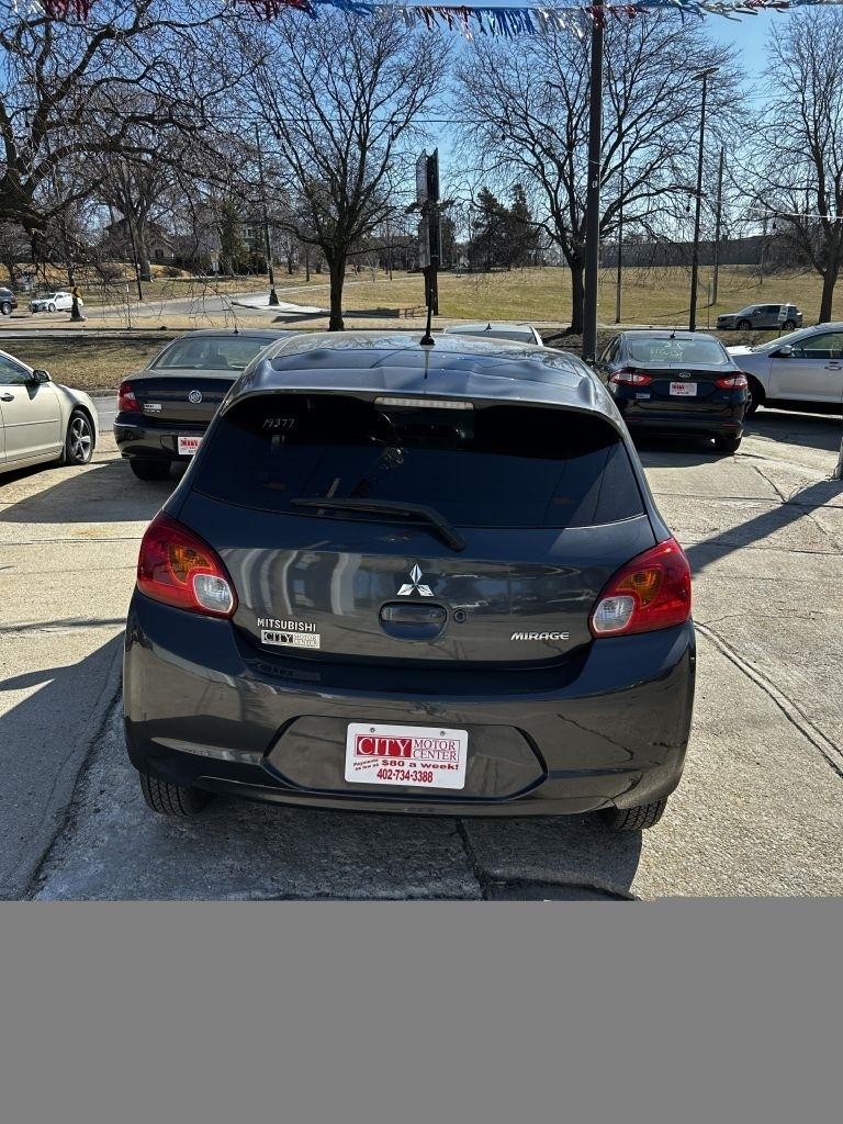 Mitsubishi Mirage DE 2015