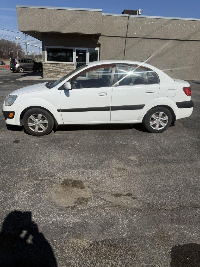 Kia Rio Base 2009