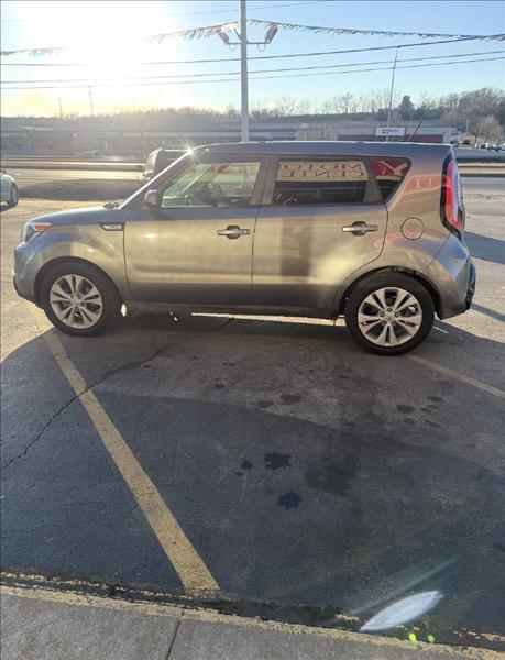 2016 Kia Soul +