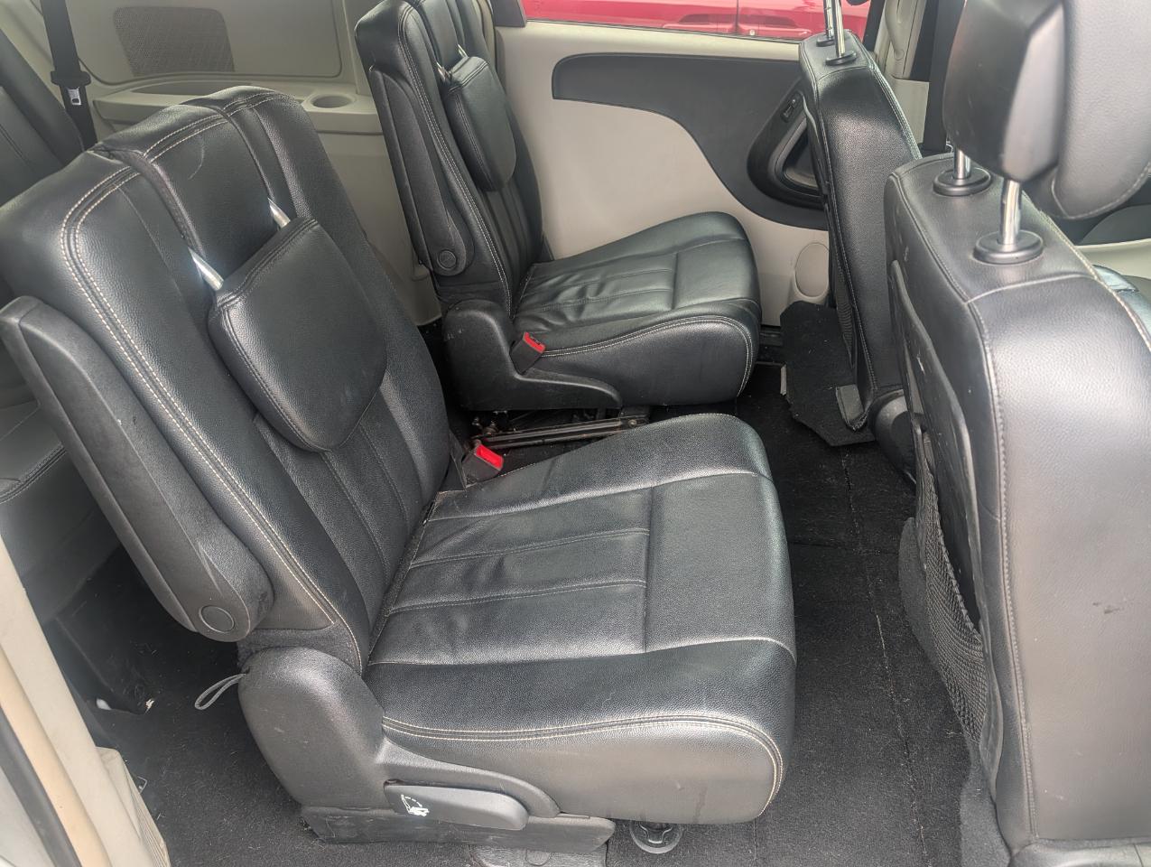 Chrysler Town & Country Touring 2015