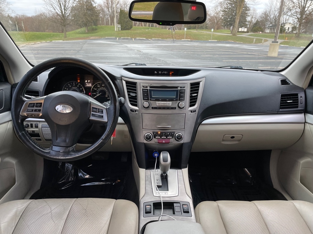 Subaru Legacy 2.5i Premium 2012