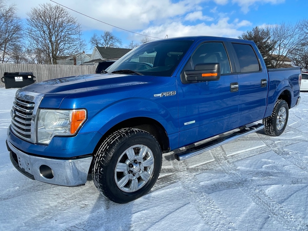 Ford F-150 XLT SuperCrew 5.5-ft. Bed 2WD 2011