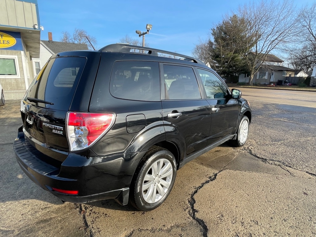 Subaru Forester 2.5X Premium 2013