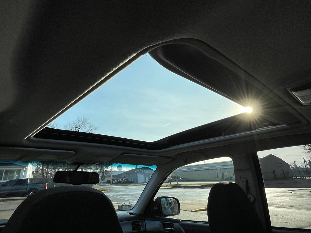 Subaru Forester 2.5X Premium 2013