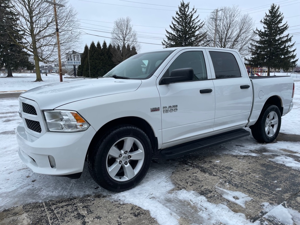 RAM 1500 Tradesman Crew Cab SWB 4WD 2014