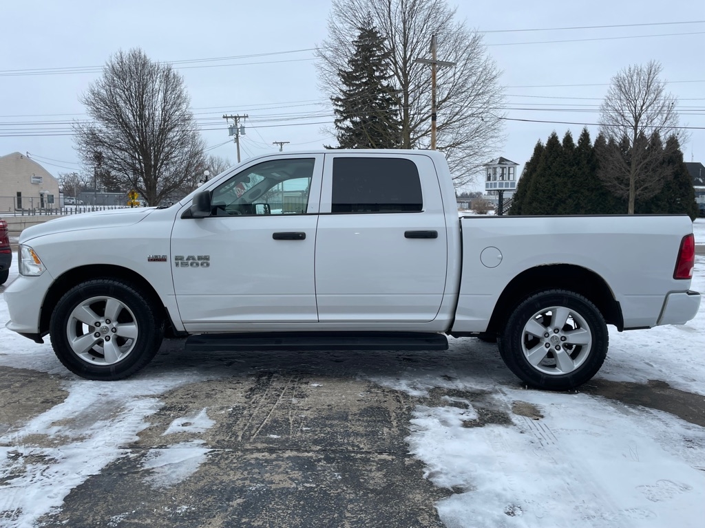 RAM 1500 Tradesman Crew Cab SWB 4WD 2014