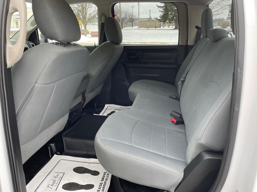 RAM 1500 Tradesman Crew Cab SWB 4WD 2014