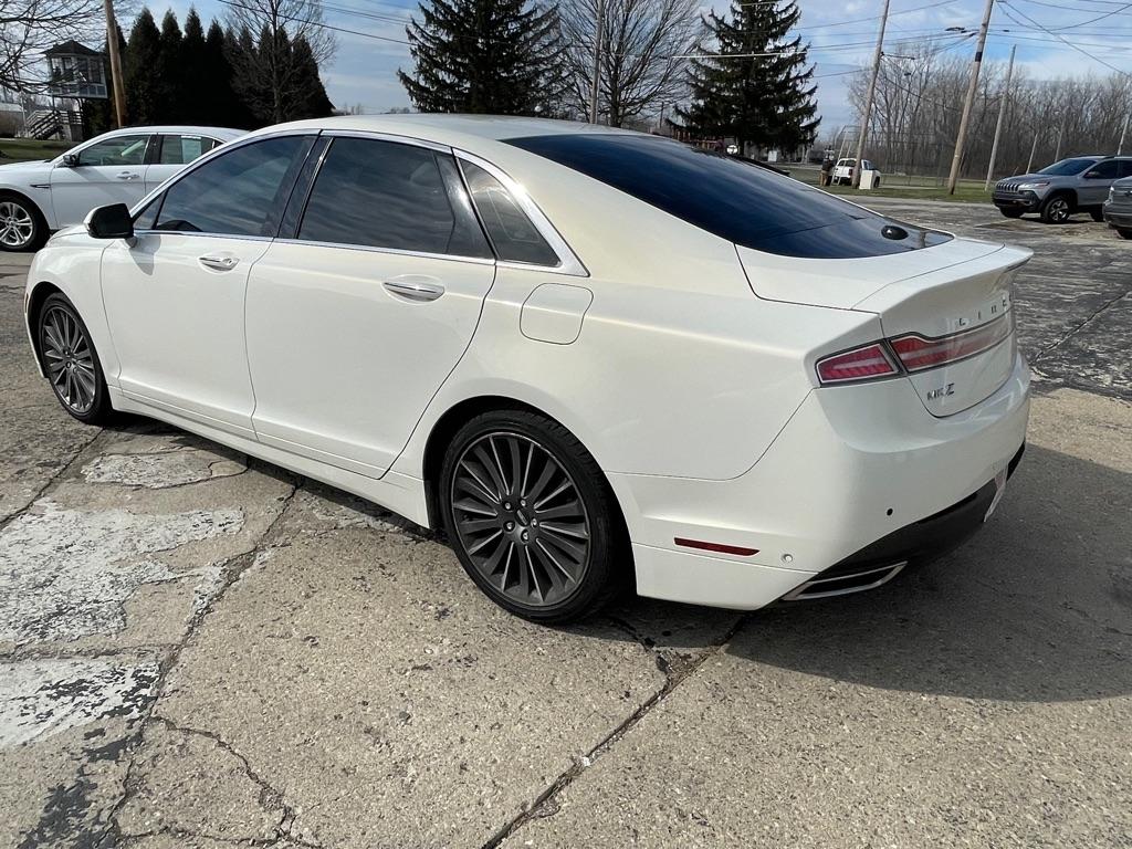 Lincoln MKZ Hybrid Sedan 2013