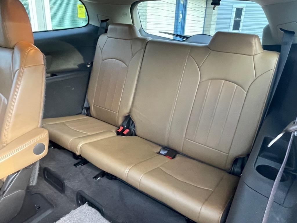 Buick Enclave Leather FWD 2016