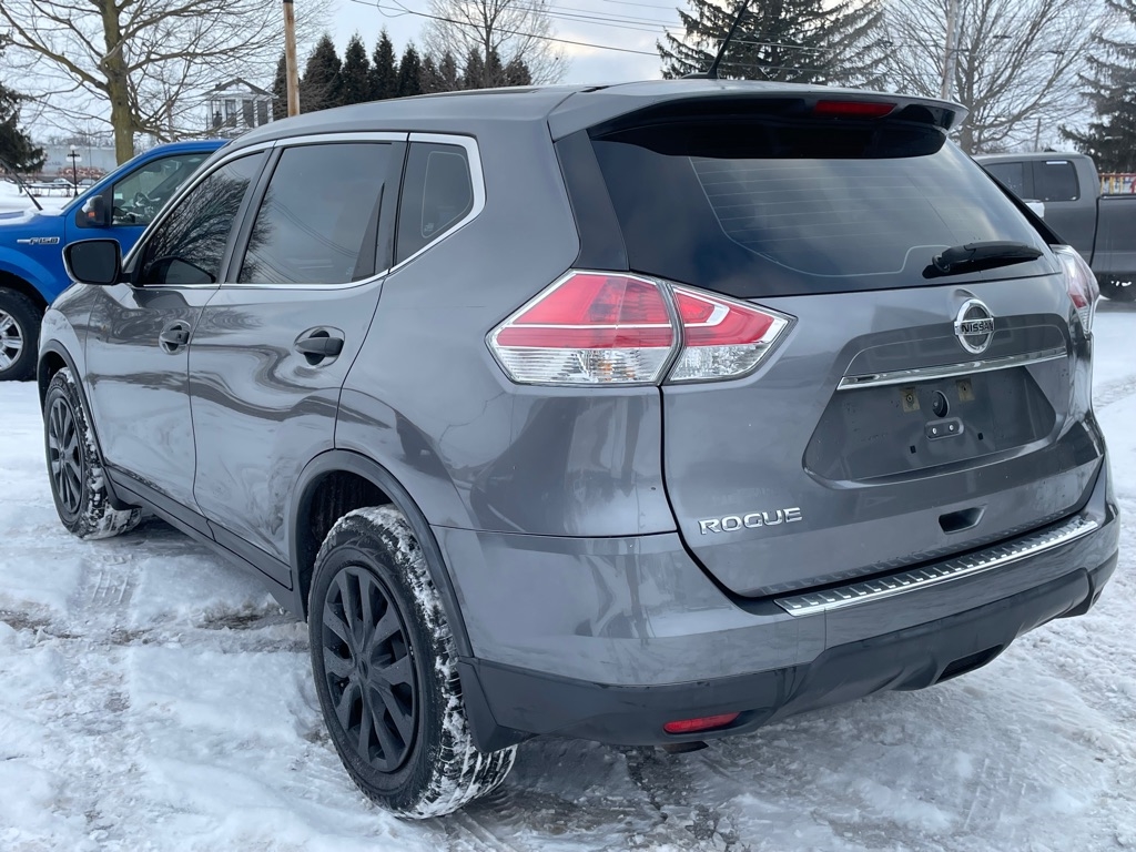 Nissan Rogue S 2WD 2016
