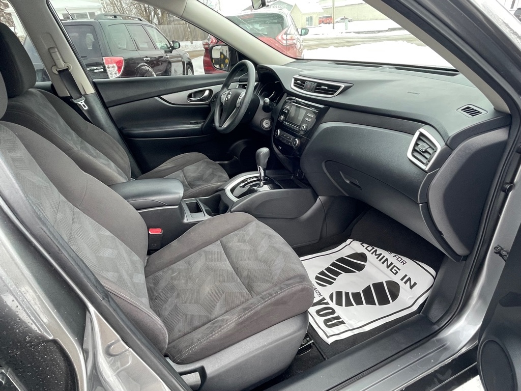 Nissan Rogue S 2WD 2016