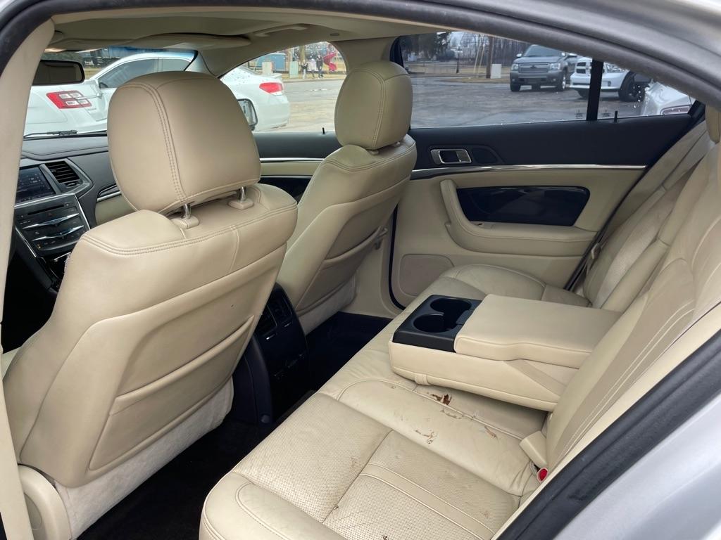 Lincoln MKS AWD 2013