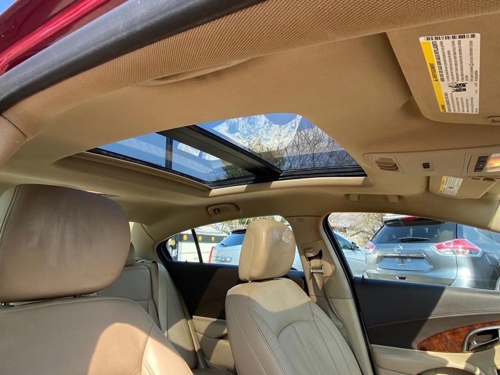 Buick LaCrosse CXL FWD 2011