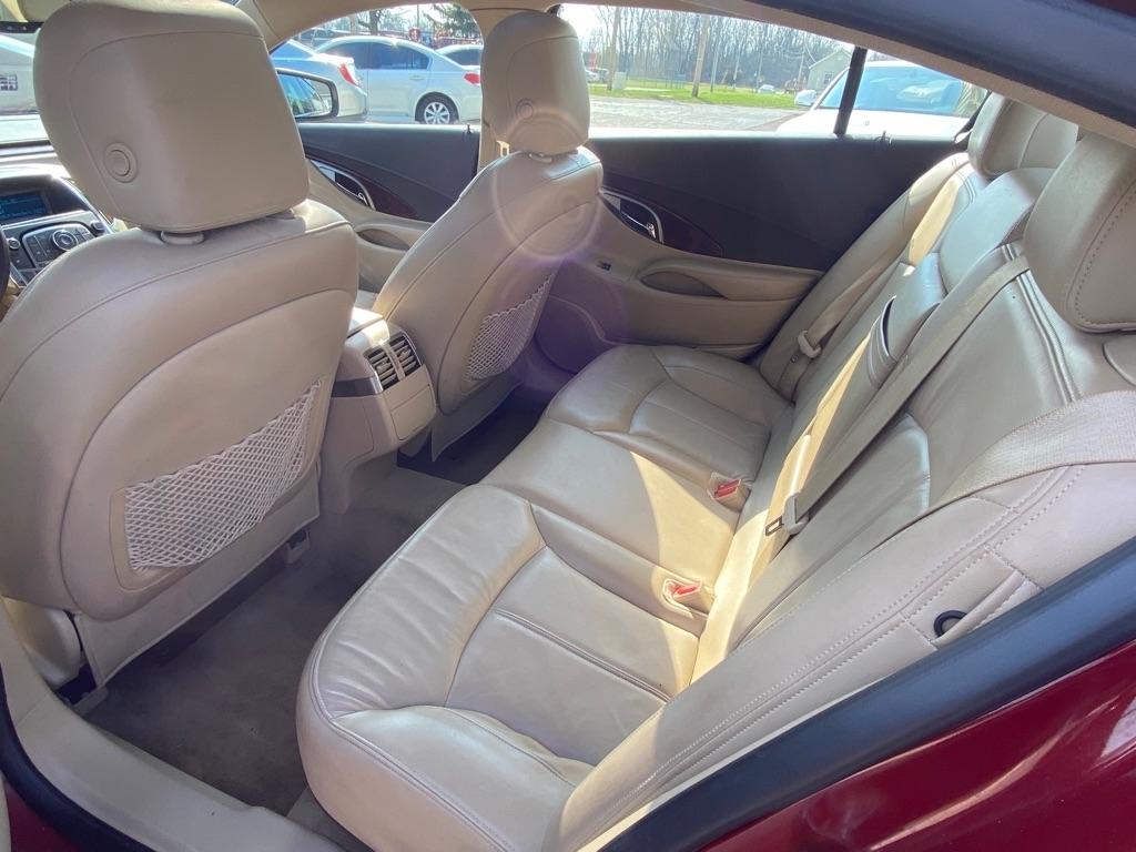 Buick LaCrosse CXL FWD 2011