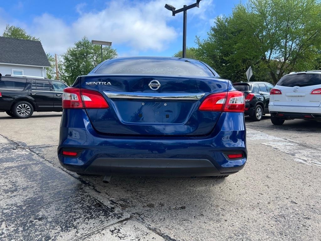 Nissan Sentra  2019