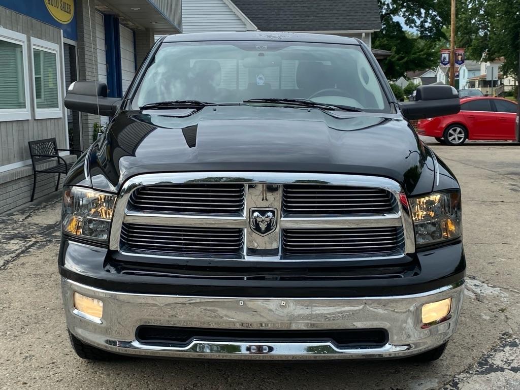 RAM 1500 Big Horn 4x4 Crew Cab 5'7" Box 2011