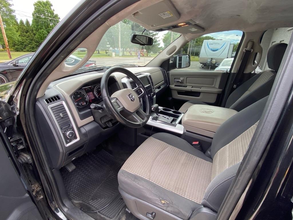 RAM 1500 Big Horn 4x4 Crew Cab 5'7" Box 2011