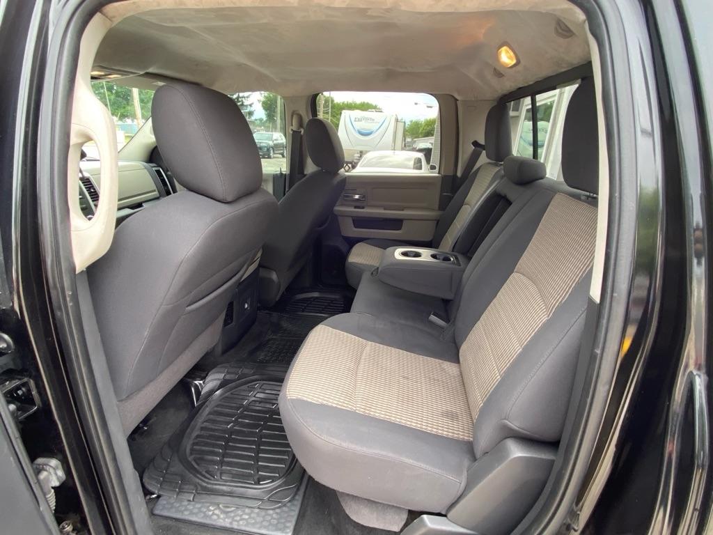 RAM 1500 Big Horn 4x4 Crew Cab 5'7" Box 2011