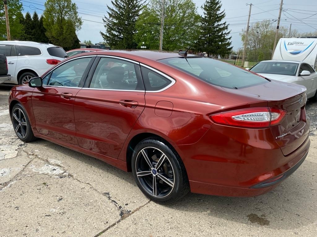 Ford Fusion  2014