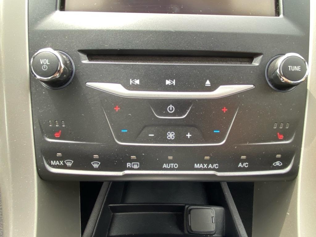Ford Fusion  2014