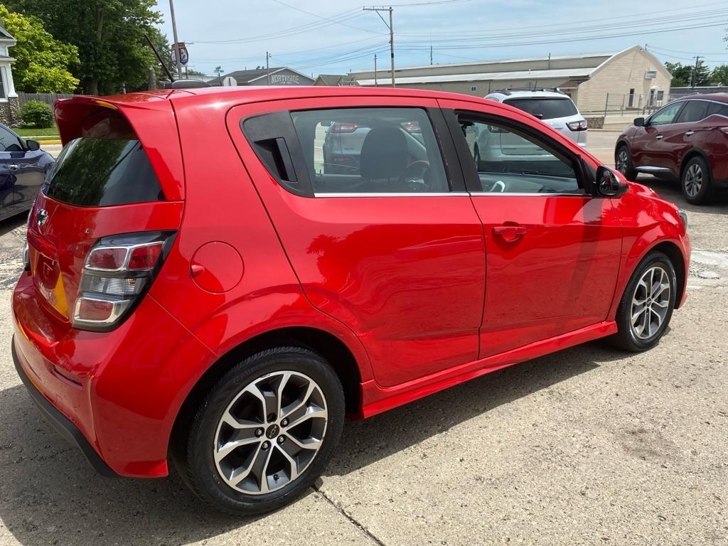 Chevrolet Sonic LT Auto 5-Door 2018