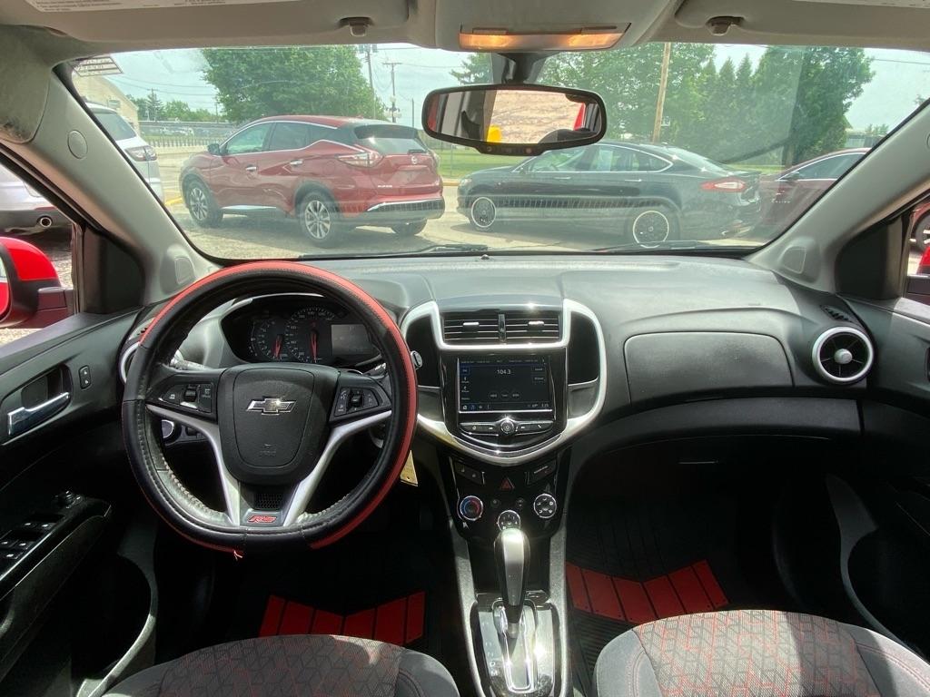 Chevrolet Sonic LT Auto 5-Door 2018
