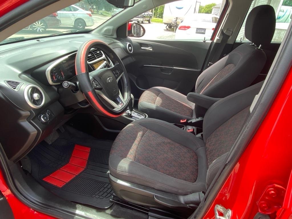 Chevrolet Sonic LT Auto 5-Door 2018