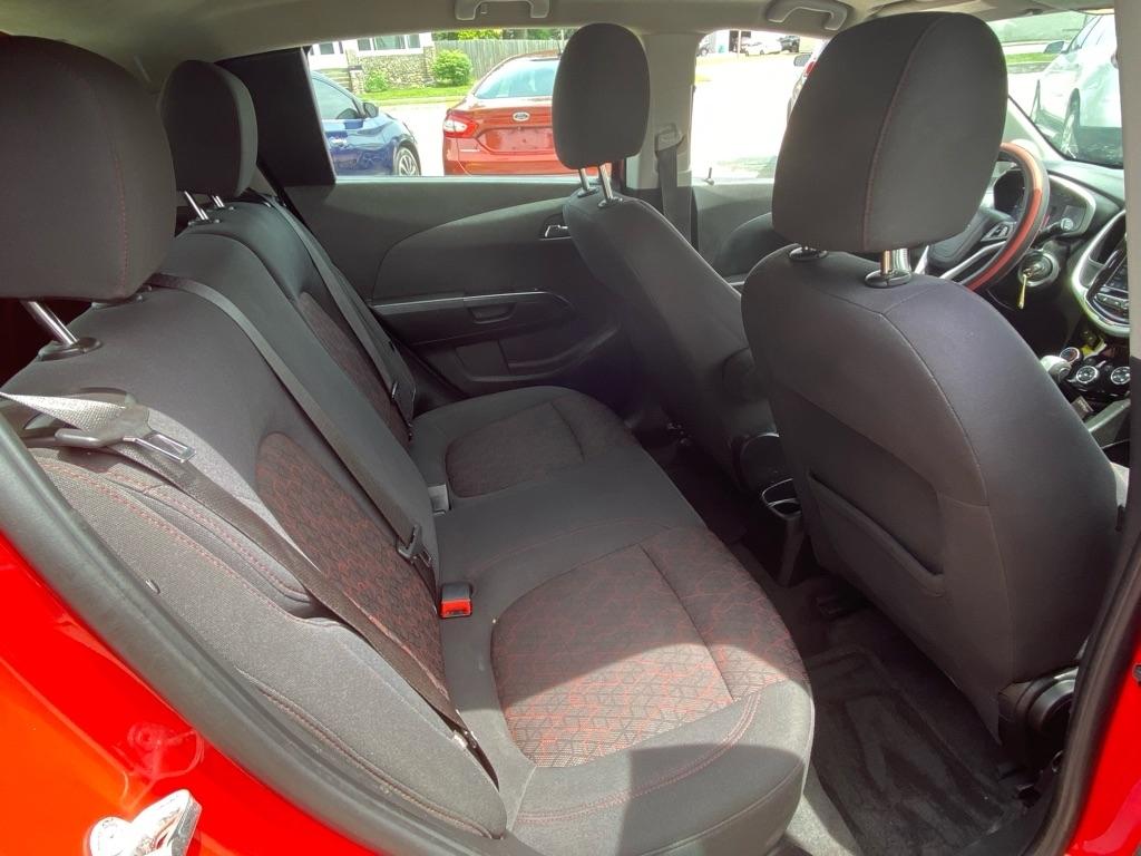 Chevrolet Sonic LT Auto 5-Door 2018
