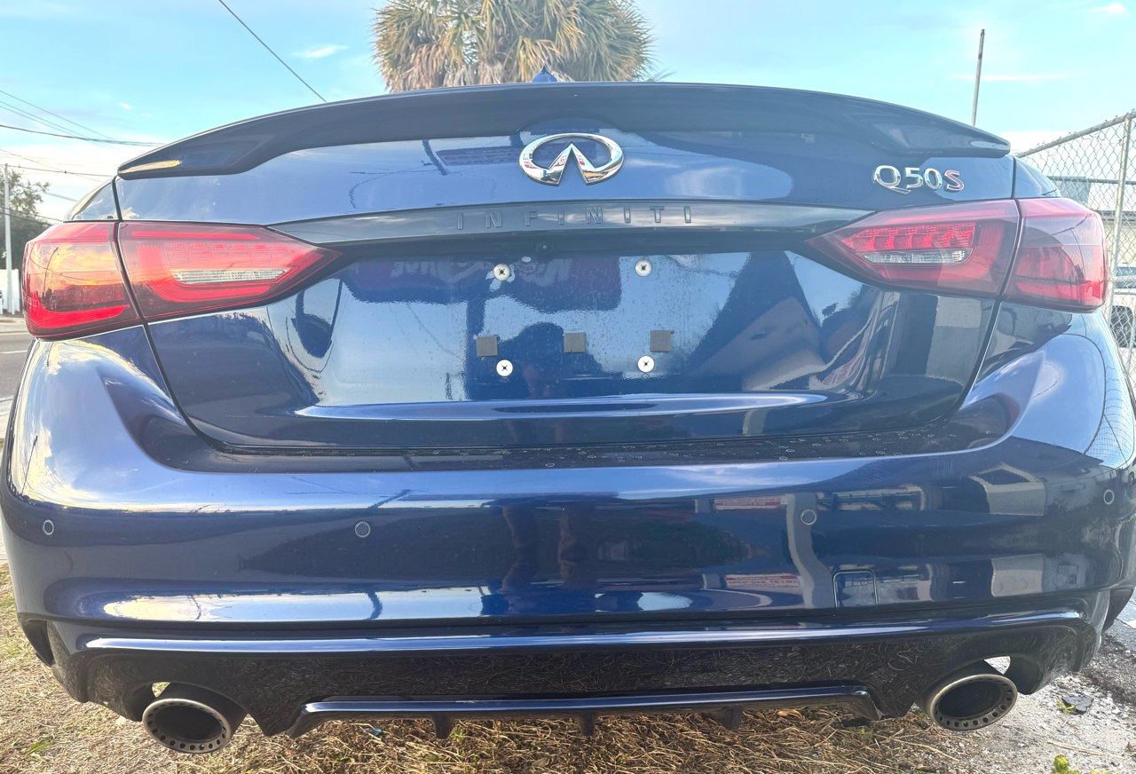 Infiniti Q50 Red Sport 400 2022