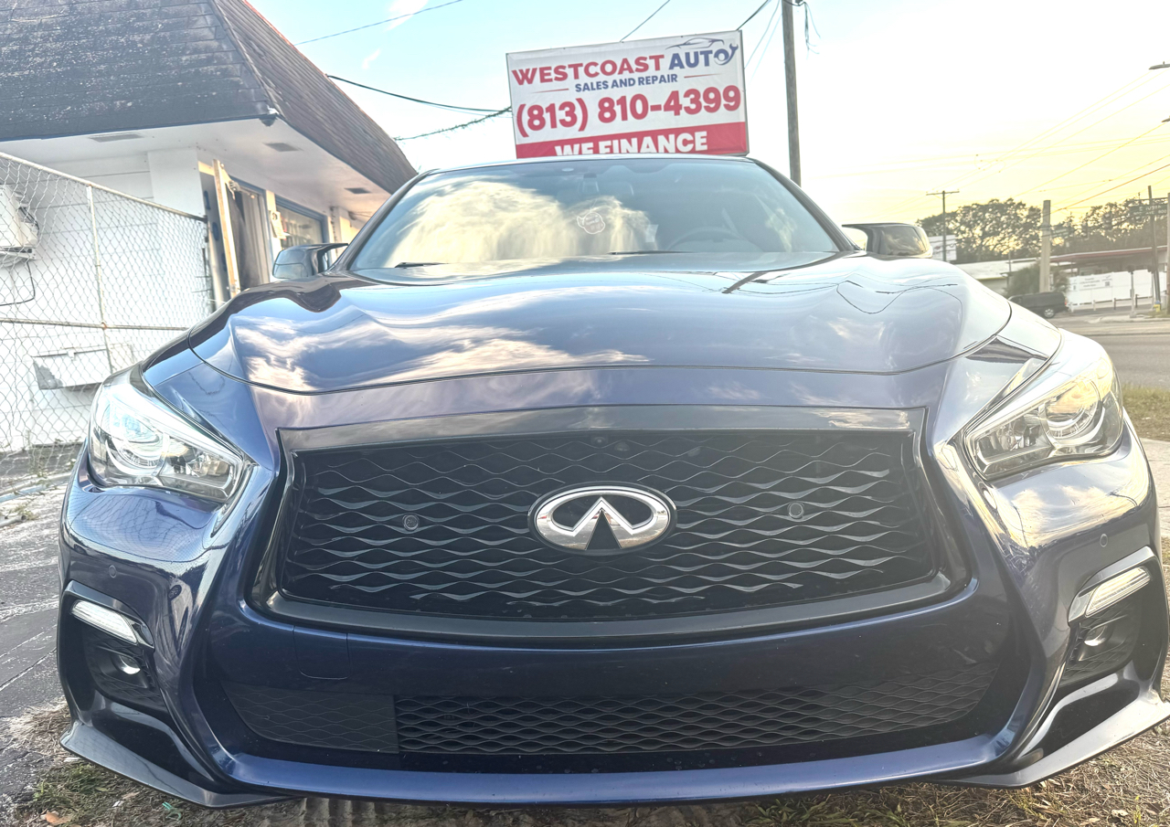 Infiniti Q50 Red Sport 400 2022