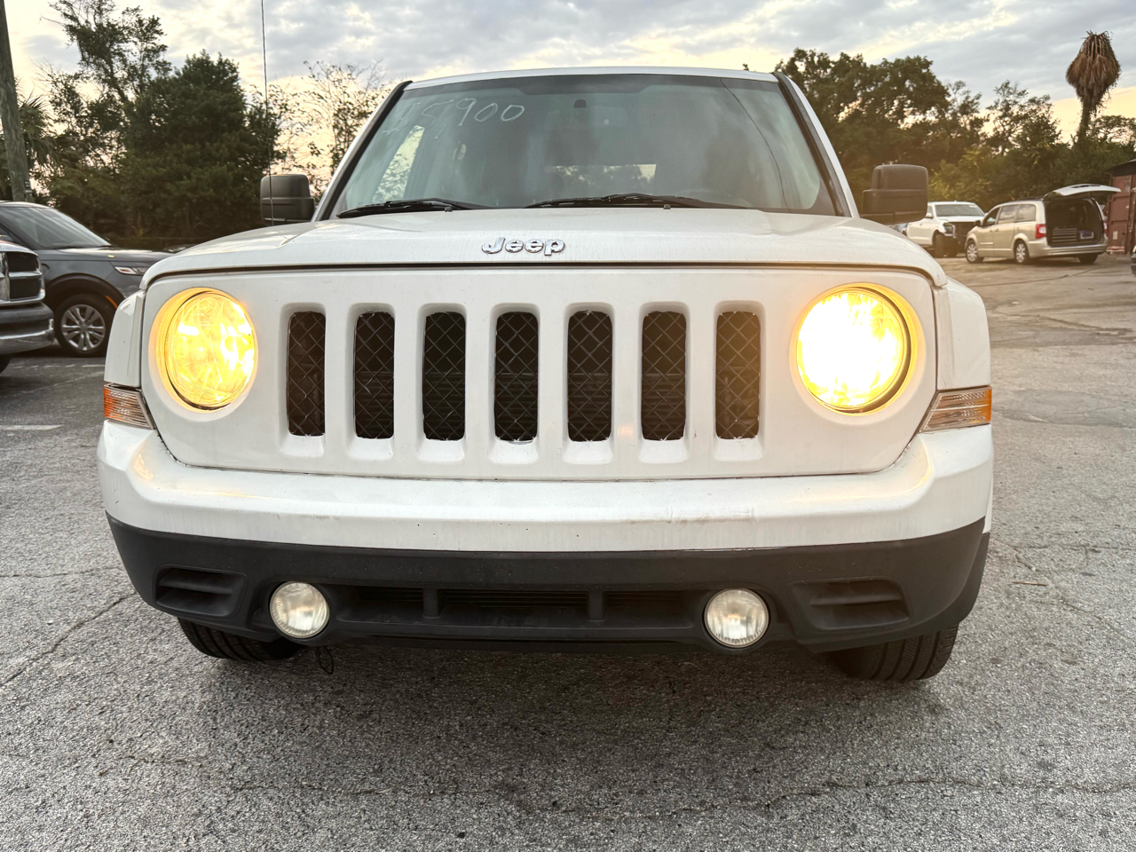 Jeep Patriot Latitude 2WD 2016