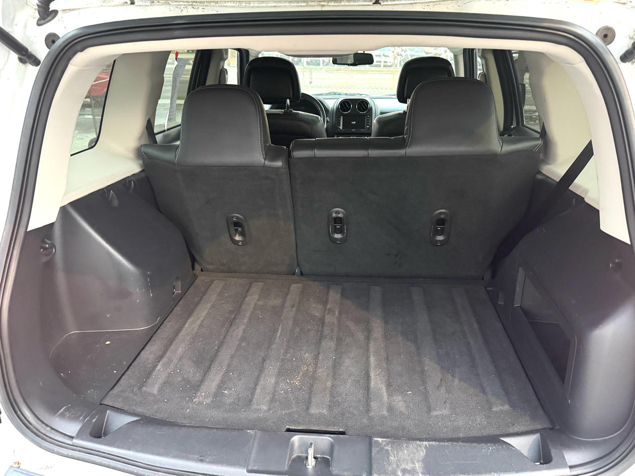 Jeep Patriot Latitude 2WD 2016