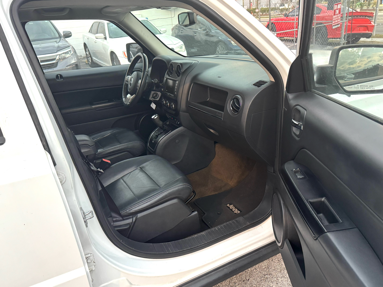 Jeep Patriot Latitude 2WD 2016