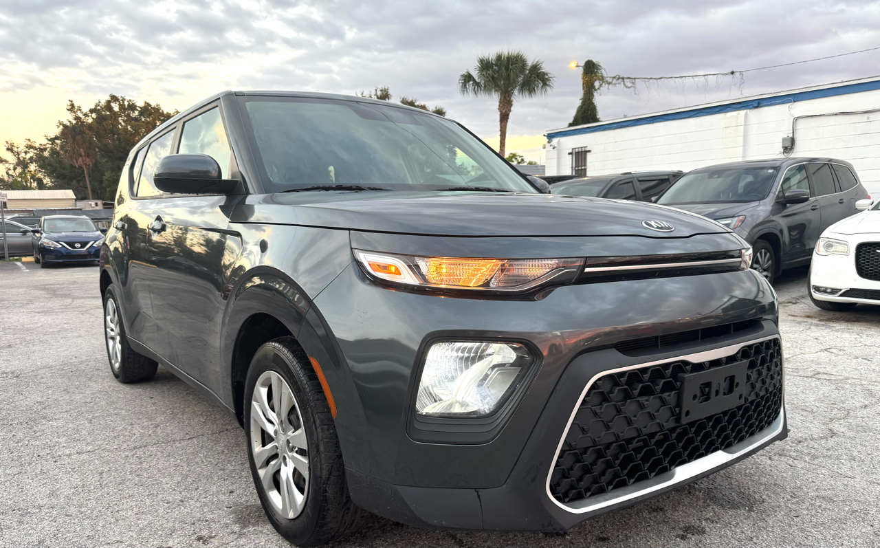Kia Soul LX CVT 2021